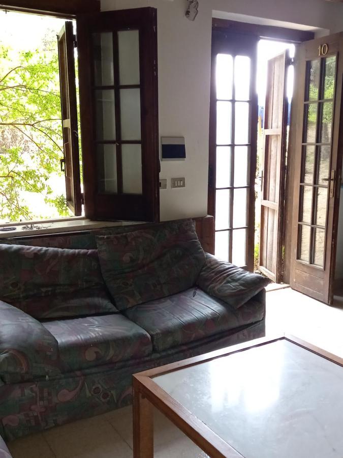 Bed and Breakfast La casa nel bosco Tortorella Esterno foto